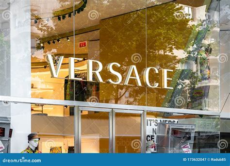 verona versace|gianni versace company.